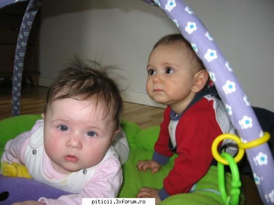 Mămici, tătici si bebici de pretutindeni... (1) - Beatrice - Cum priviţi familia. Mămici, tătici, bebici